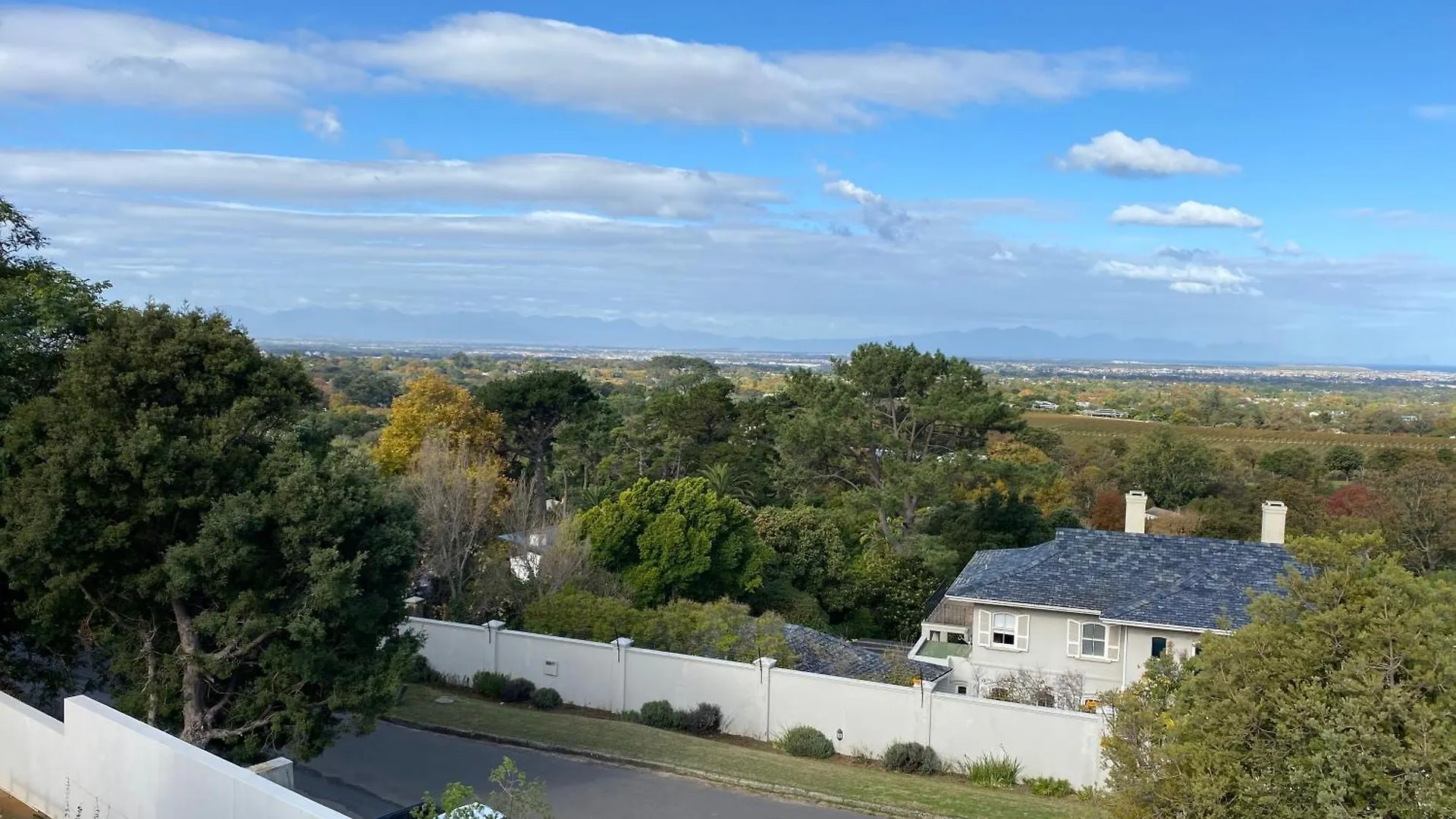 Constantia View Apartments Operational During Loadshedding Città del Capo